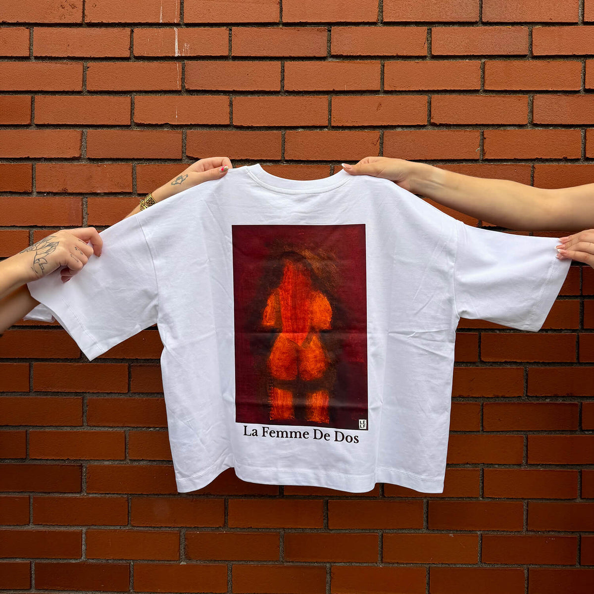 Camiseta de mujer CeKe LELF «La Femme de Dos», estampado fiel a la obra